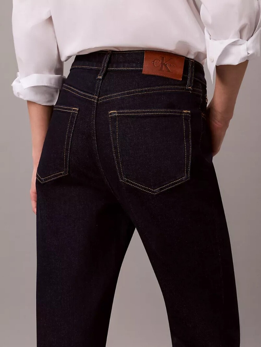 🕶 CK Women's Dark Indigo High Rise Bootcut Jeans